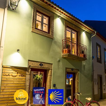 Ola Vida - Hostel กามีนญา ภายนอก รูปภาพ