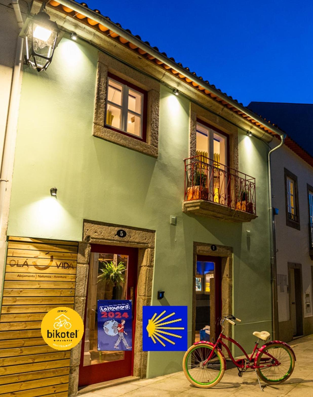 Ola Vida - Hostel กามีนญา ภายนอก รูปภาพ
